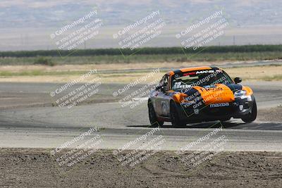 media/Jun-01-2024-CalClub SCCA (Sat) [[0aa0dc4a91]]/Group 5/Race/